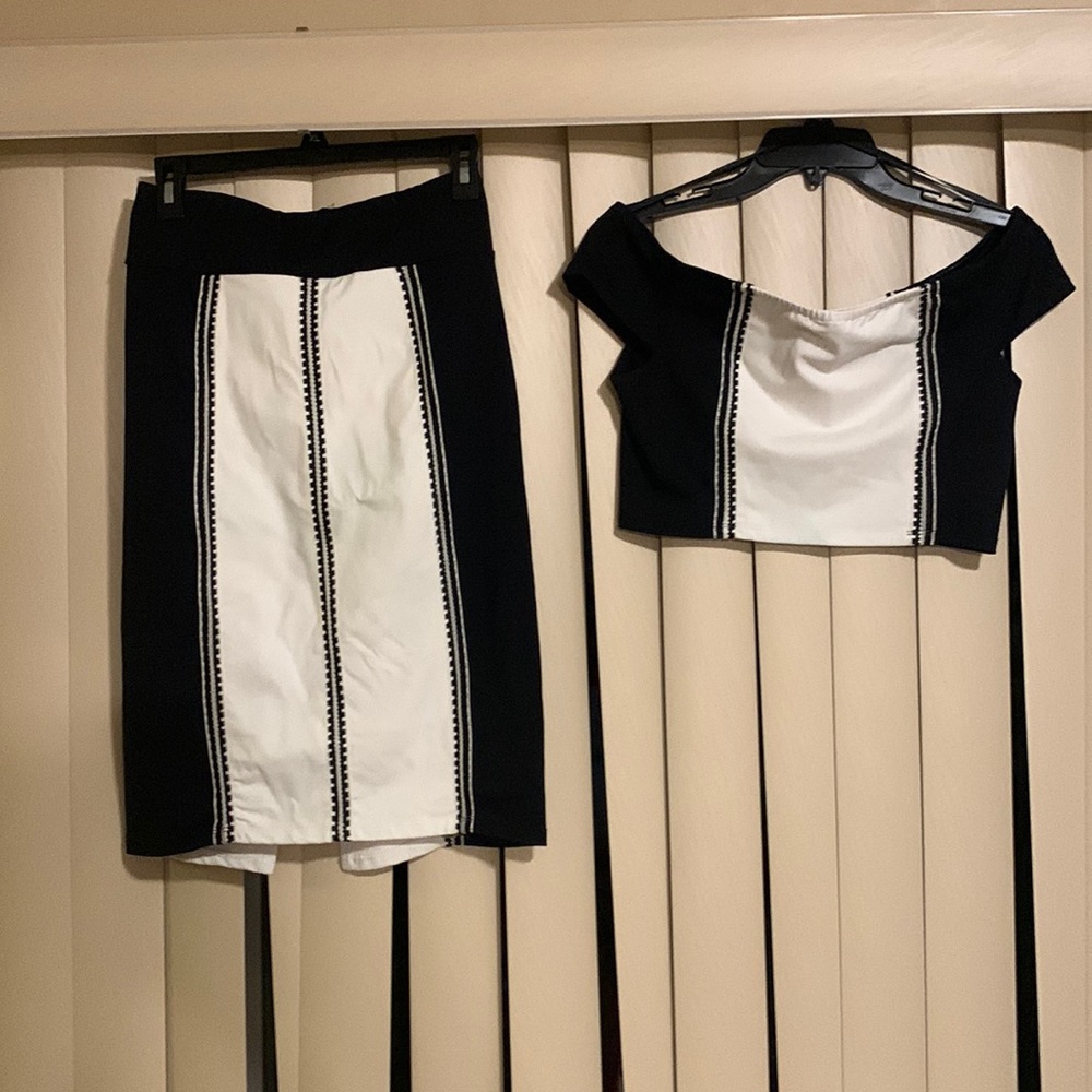 Bebe 2 piece brand New